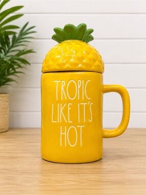 Tropic Like It’s Hot Rae Dunn Mug w/Topper